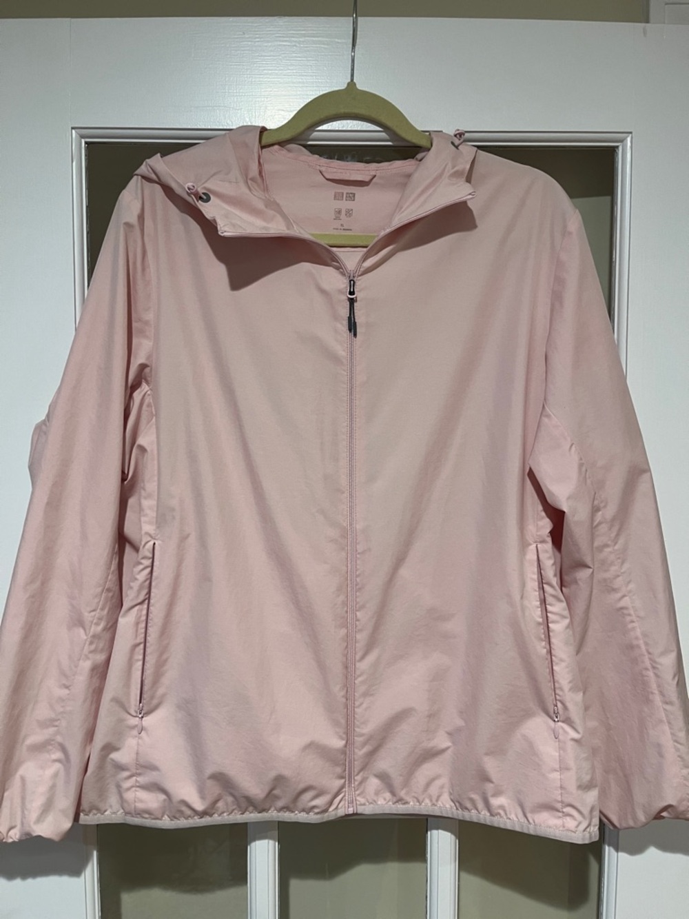 Uniqlo Pale Pink Hooded Windbreaker Jacket